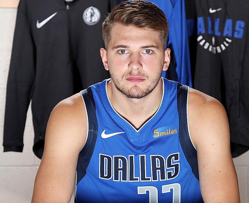 育的正能量 育的正能量