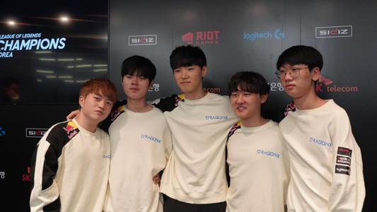 凭借出色的 凭借出色的