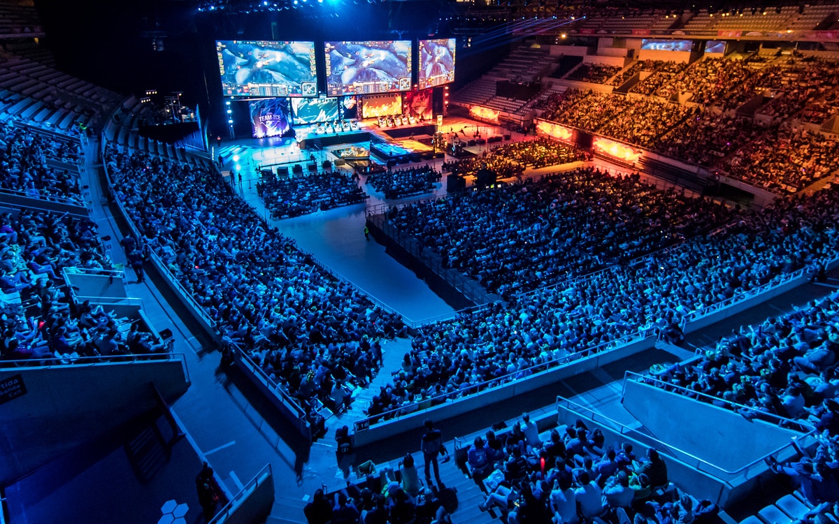 以其年纪 以其年纪