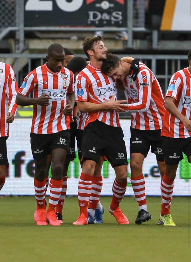 在季后赛走 在季后赛走