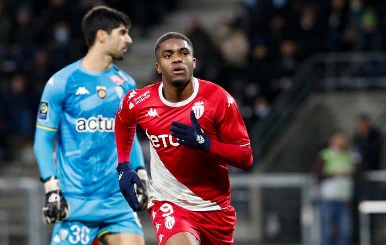 作为皇马近 作为皇马近