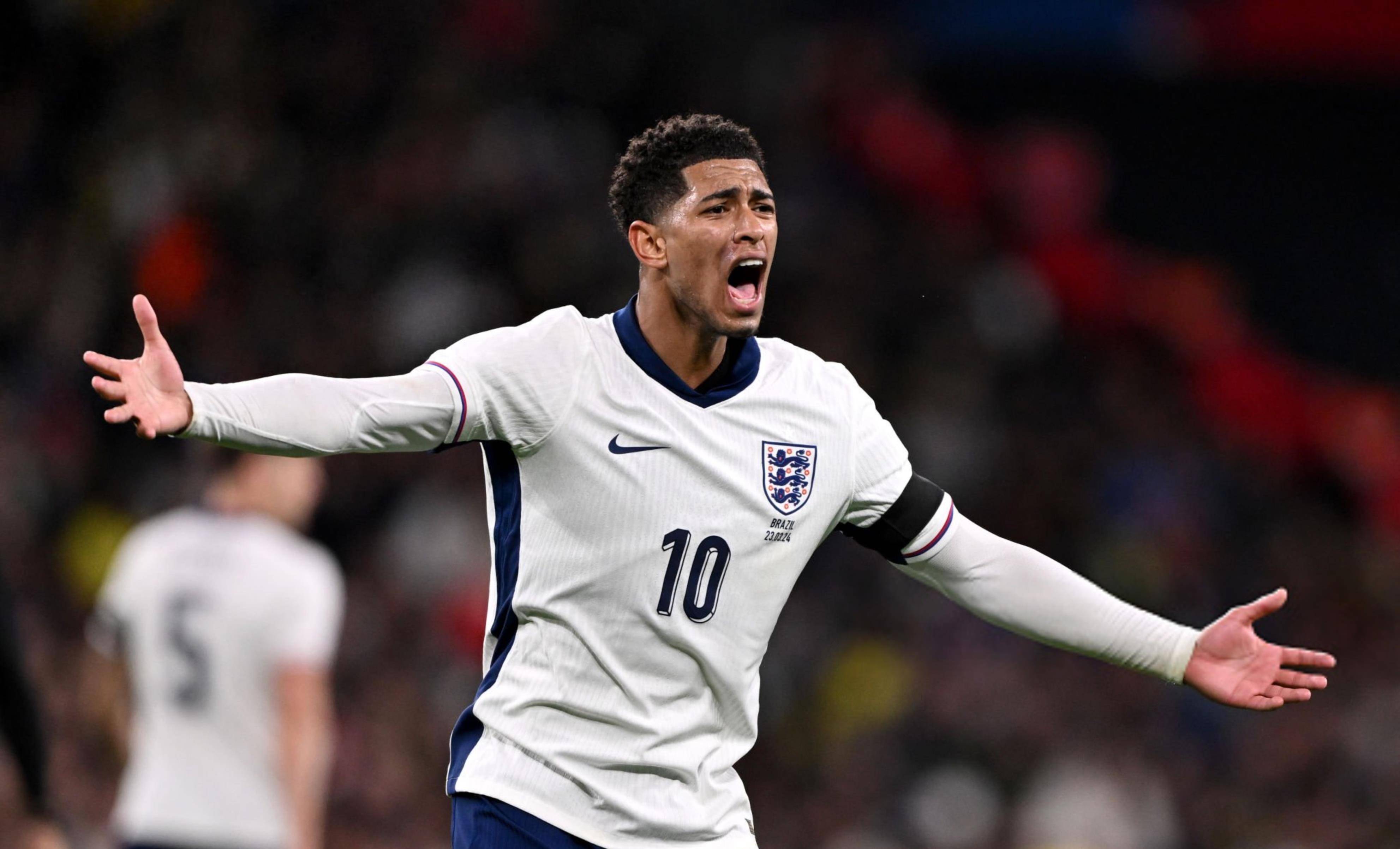 双后腰的交 双后腰的交