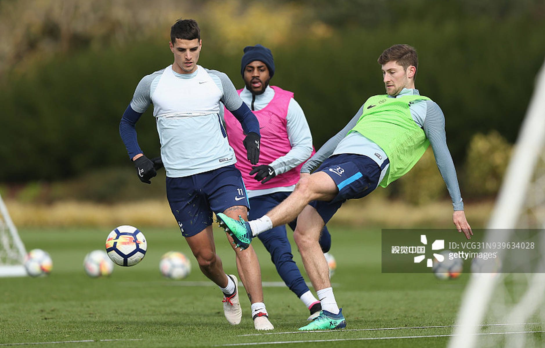 打穿帕福斯 打穿帕福斯